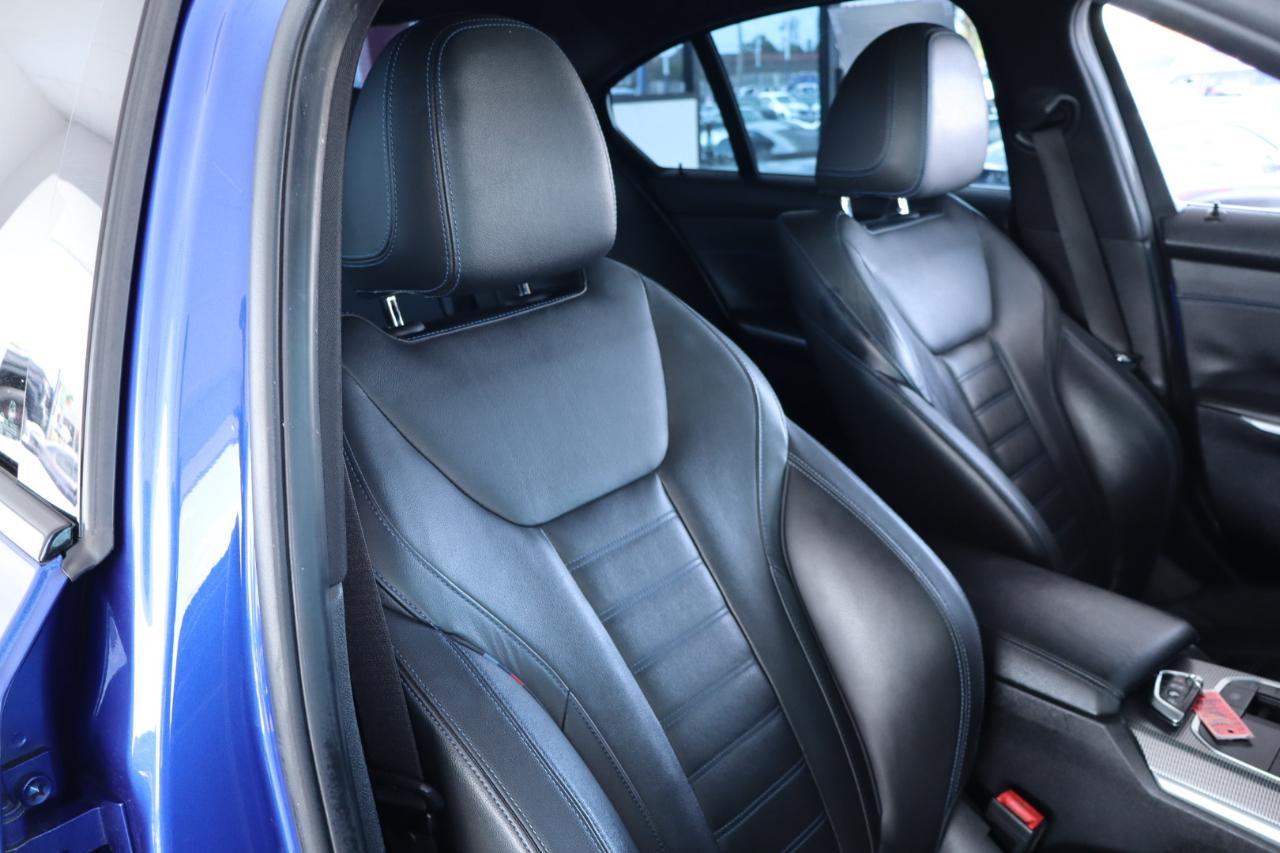 BMW 3 Series 330i Sedan 2019