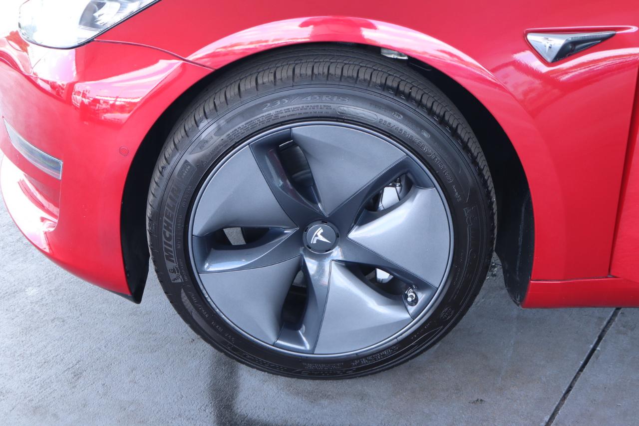 Tesla Model 3 Mid Range RWD *Ltd Avail* 2019