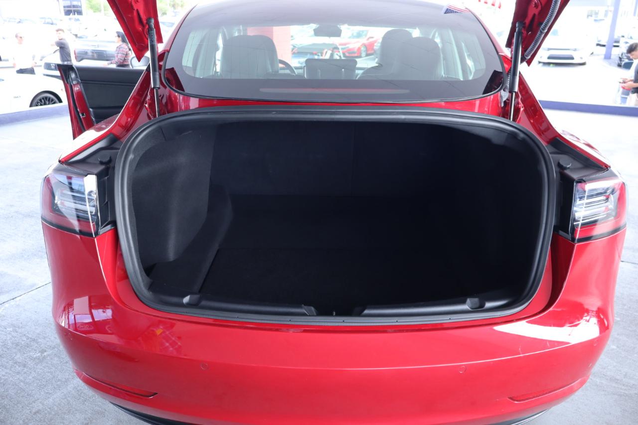 Tesla Model 3 Mid Range RWD *Ltd Avail* 2019