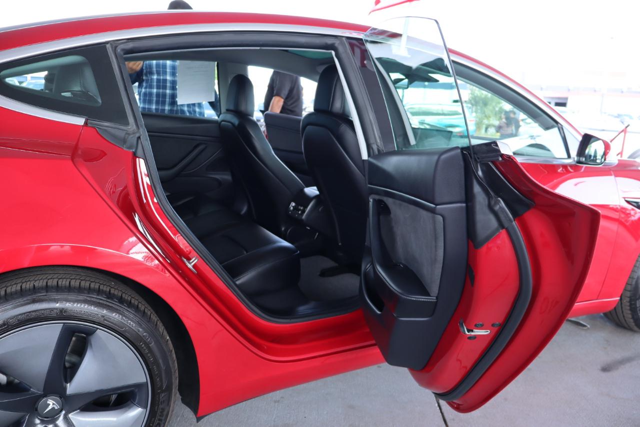 Tesla Model 3 Mid Range RWD *Ltd Avail* 2019