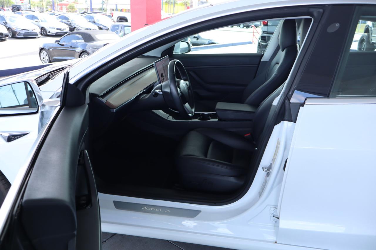 Tesla Model 3 Mid Range Battery RWD 2018