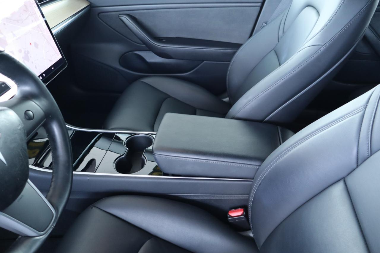 Tesla Model 3 Mid Range Battery RWD 2018