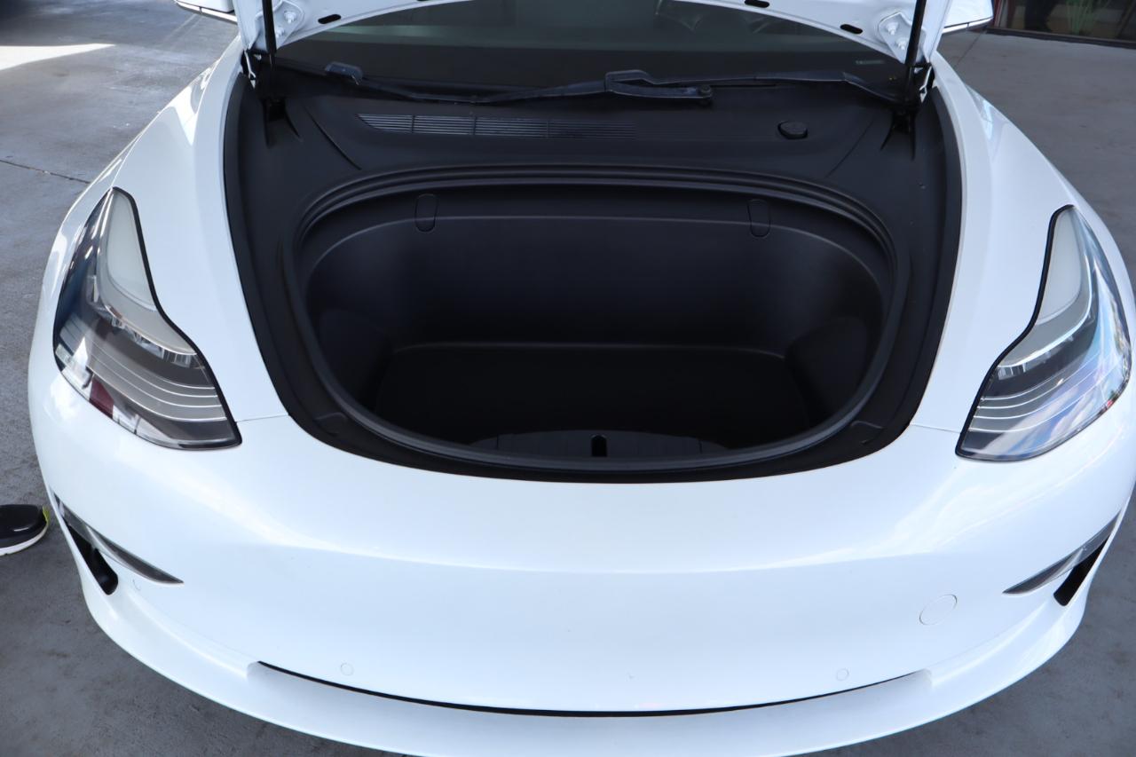 Tesla Model 3 Mid Range Battery RWD 2018