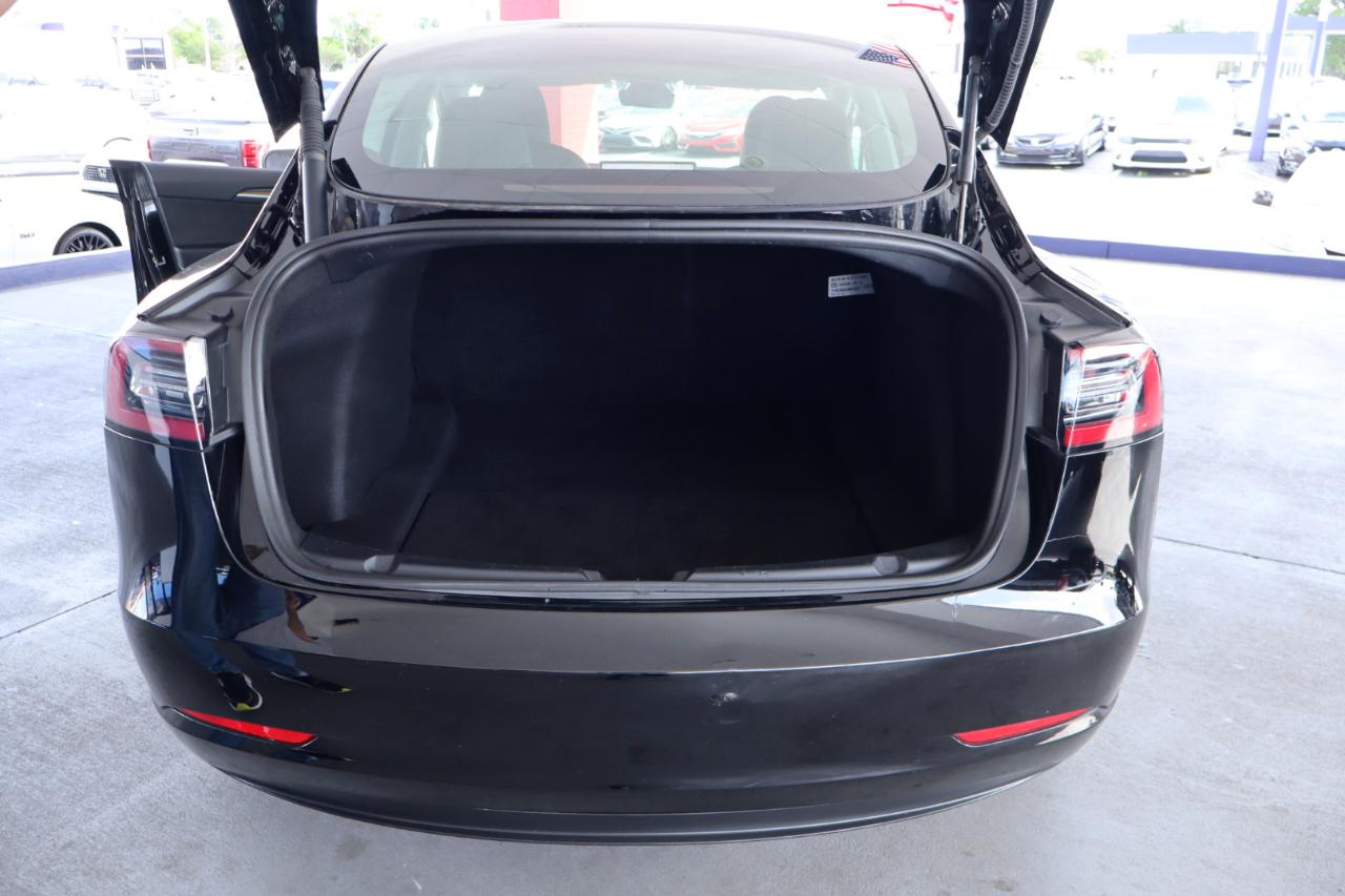 Tesla Model 3 RWD 2023