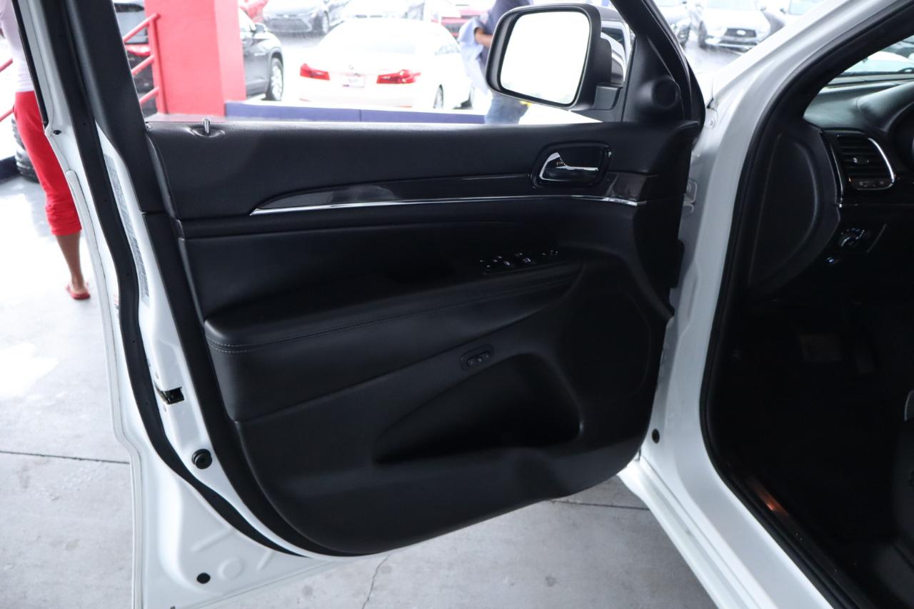 Jeep Grand Cherokee Overland 4x2 2020