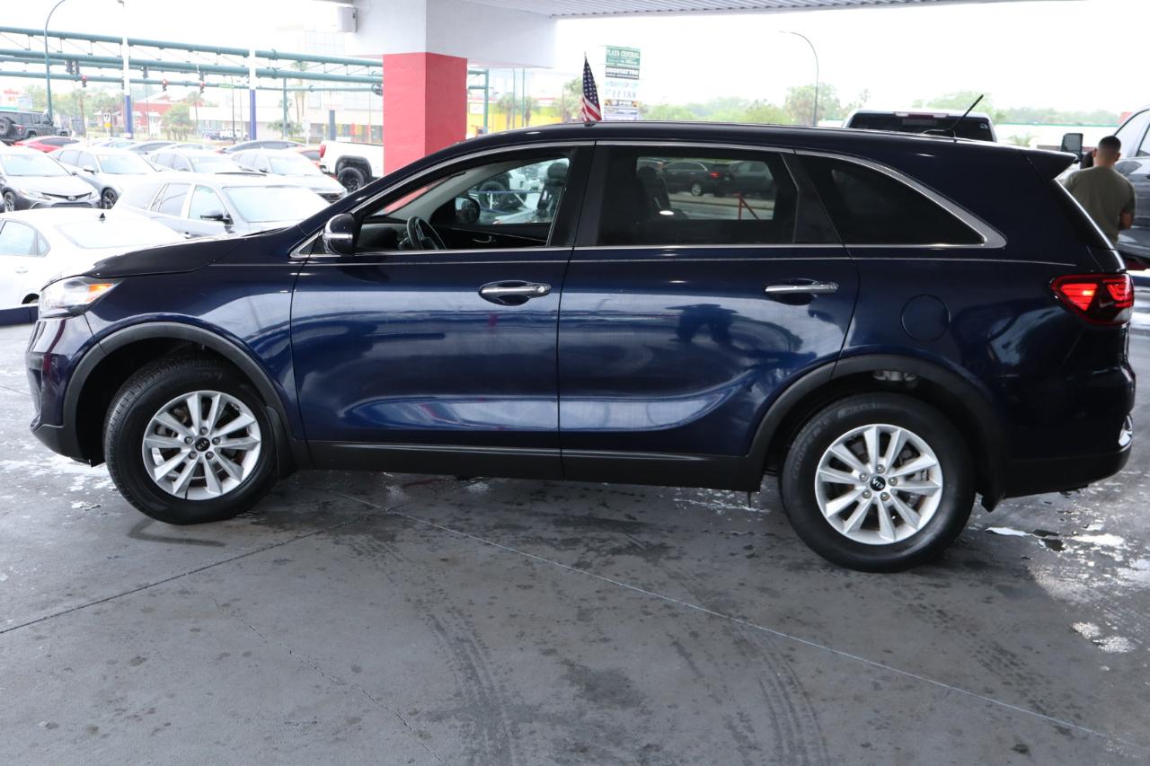 Kia Sorento LX FWD 2020