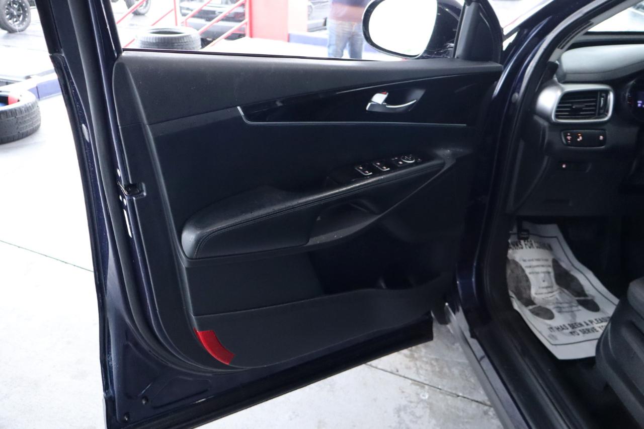 Kia Sorento LX FWD 2020