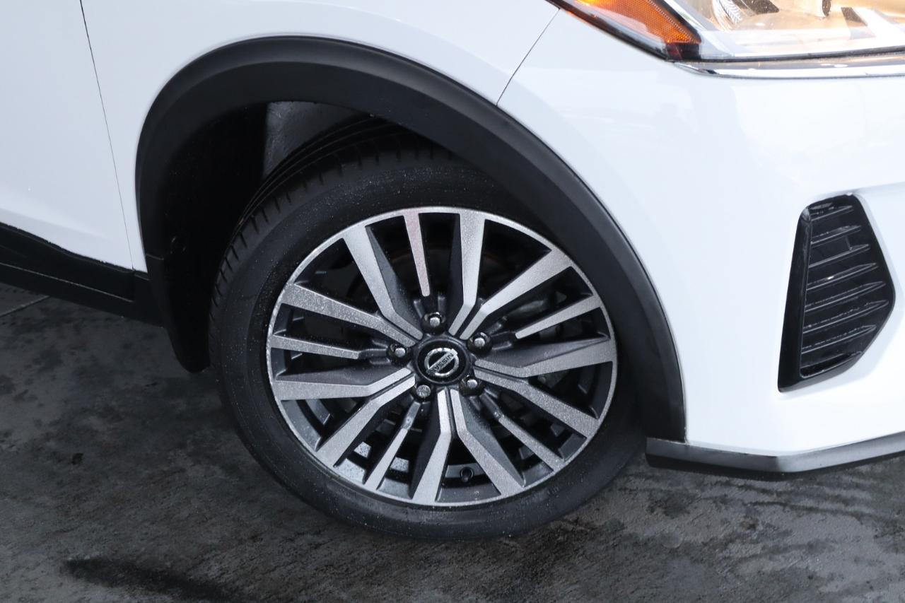 Nissan Kicks SV FWD 2021