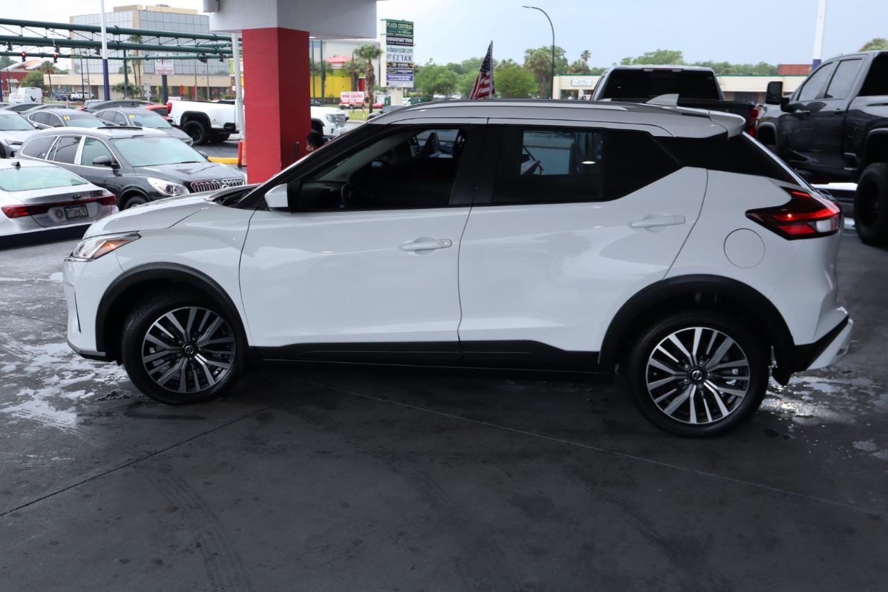 Nissan Kicks SV FWD 2021