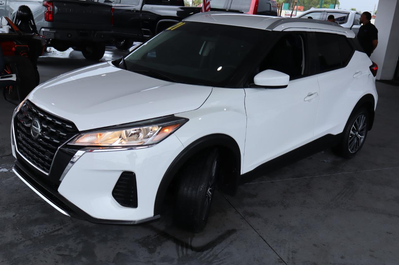 Nissan Kicks SV FWD 2021