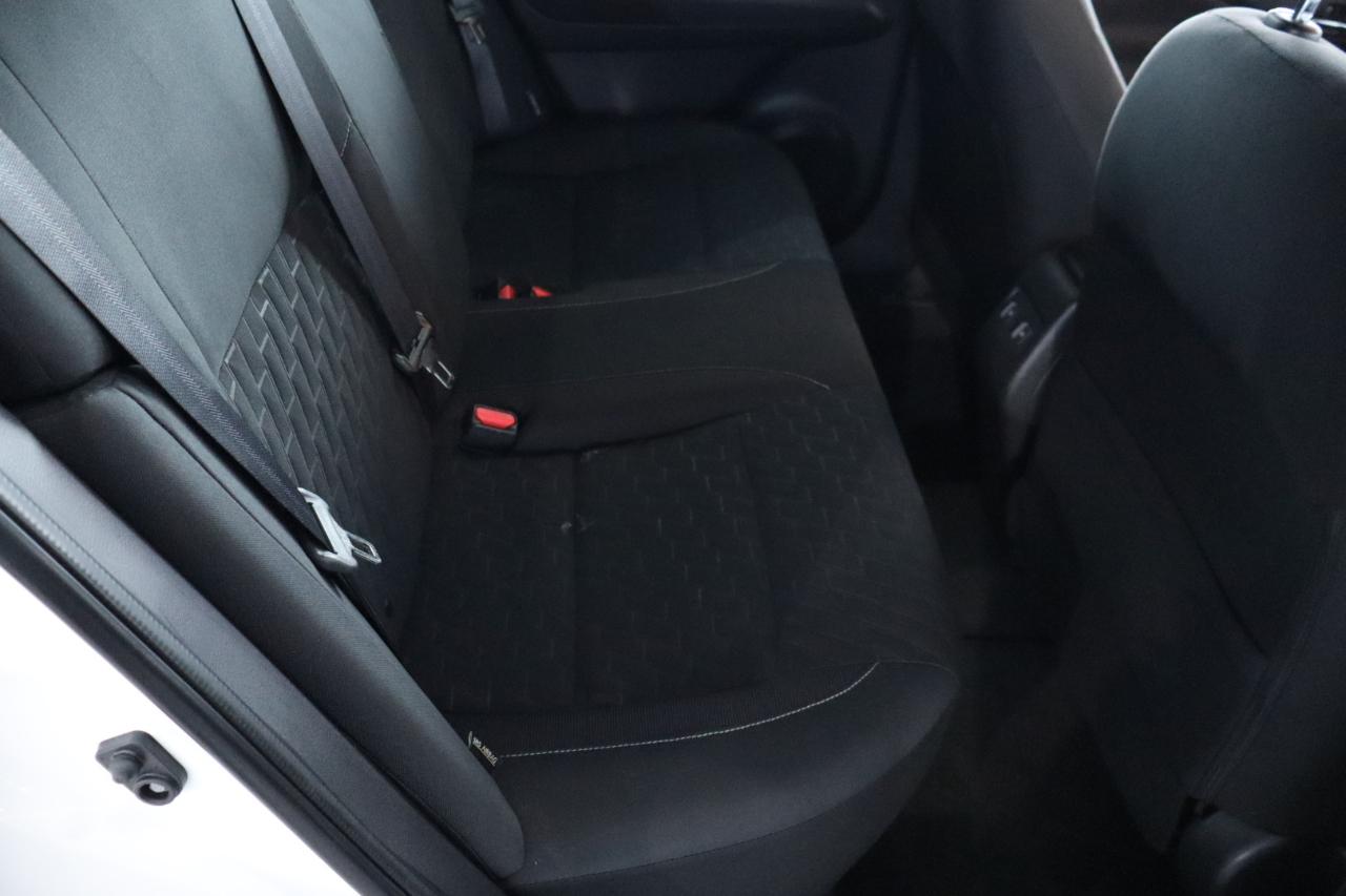 Nissan Kicks SV FWD 2021