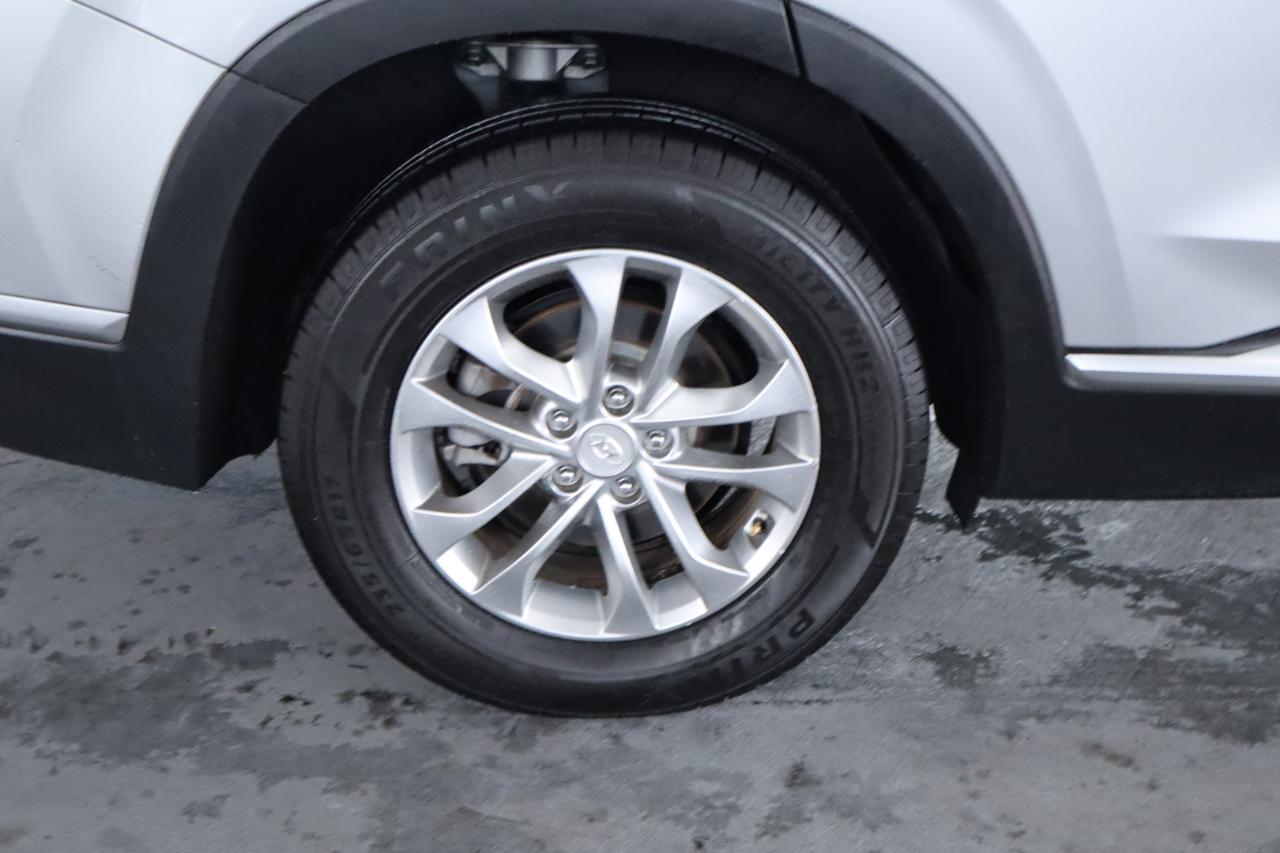 Hyundai Santa Fe SEL 2.4L Auto FWD 2020