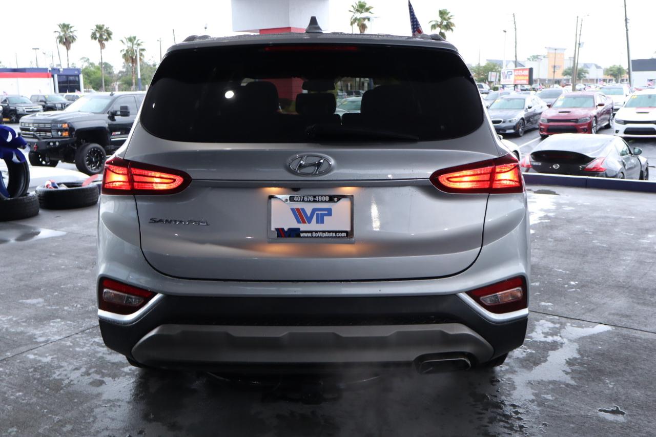 Hyundai Santa Fe SEL 2.4L Auto FWD 2020