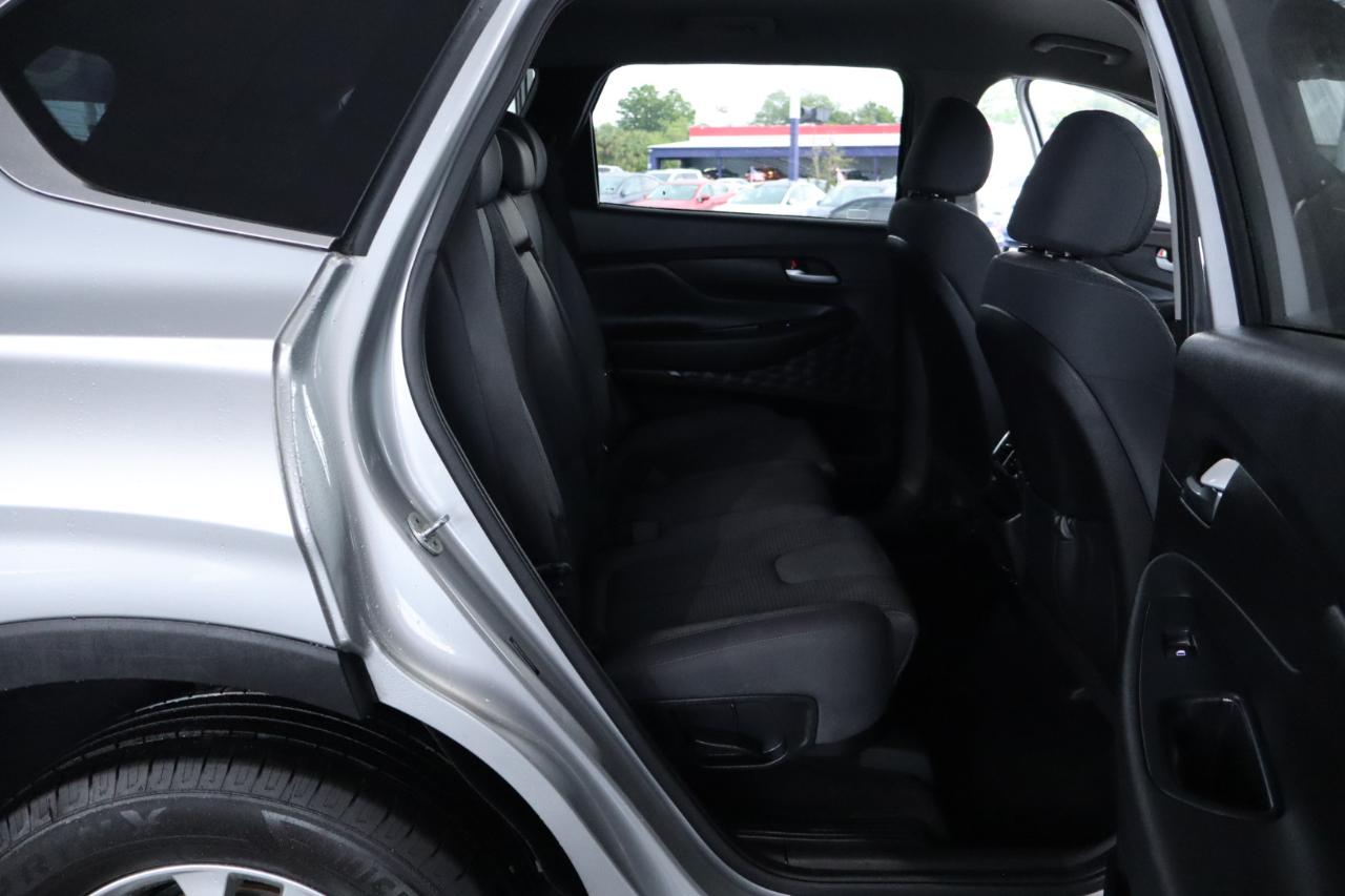 Hyundai Santa Fe SEL 2.4L Auto FWD 2020