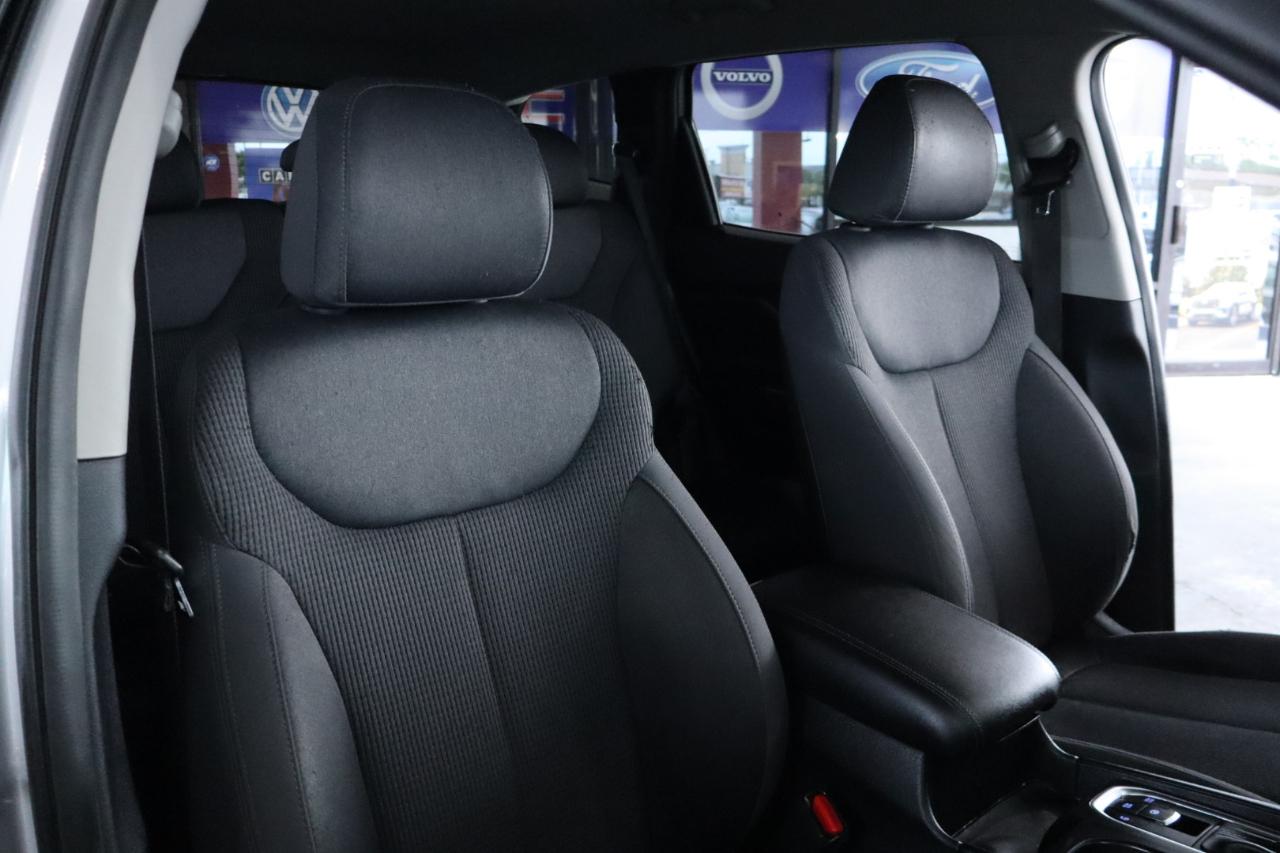 Hyundai Santa Fe SEL 2.4L Auto FWD 2020