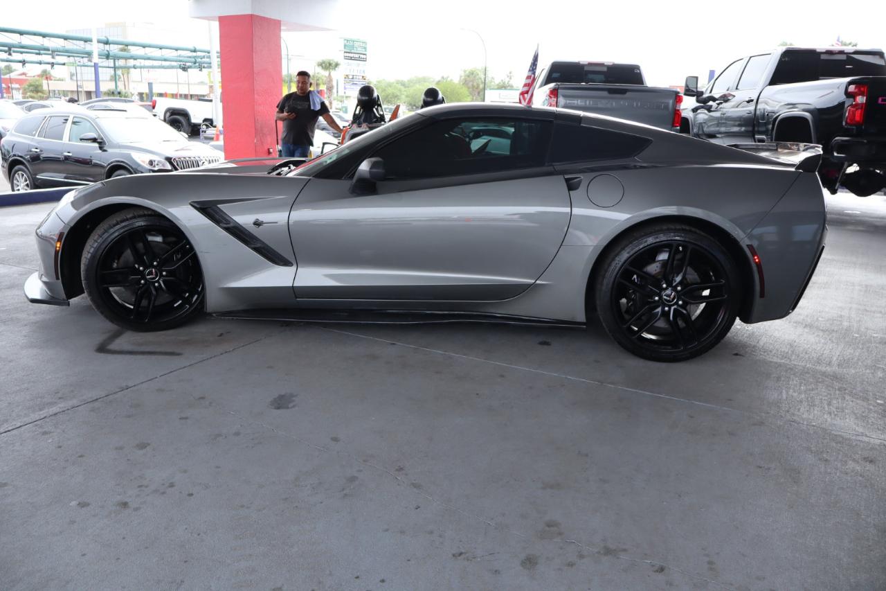 Chevrolet Corvette 2dr Stingray Z51 Cpe w/2LT 2015