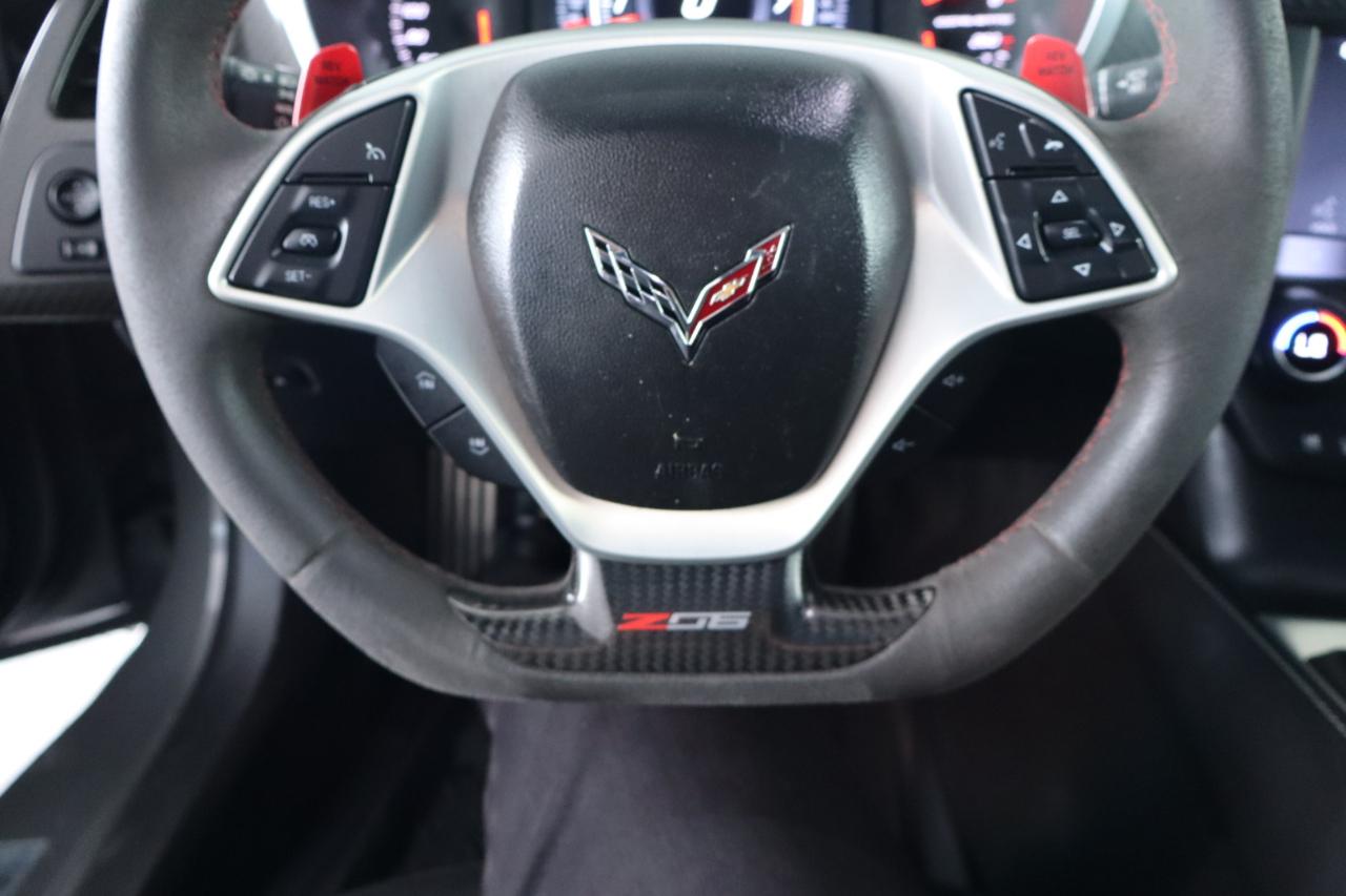 Chevrolet Corvette 2dr Stingray Z51 Cpe w/2LT 2015