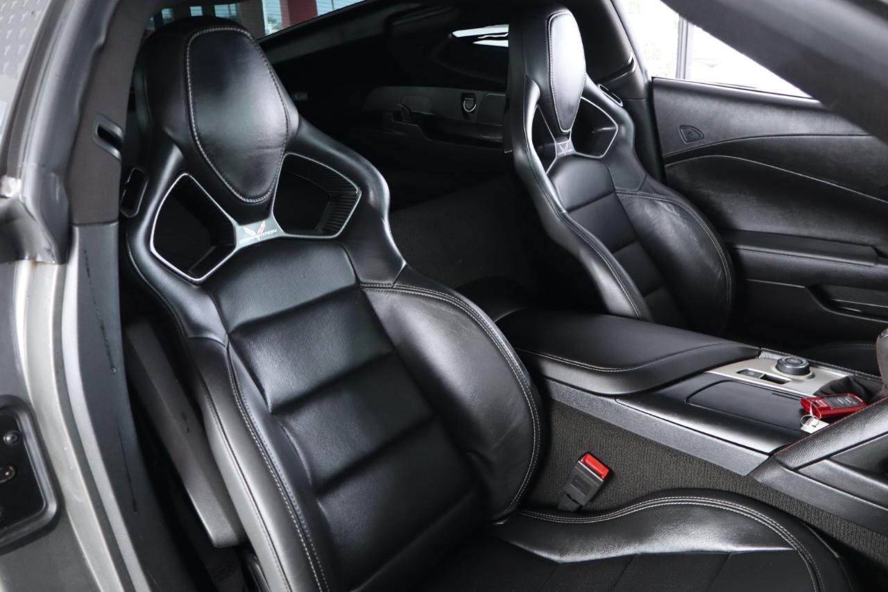 Chevrolet Corvette 2dr Stingray Z51 Cpe w/2LT 2015