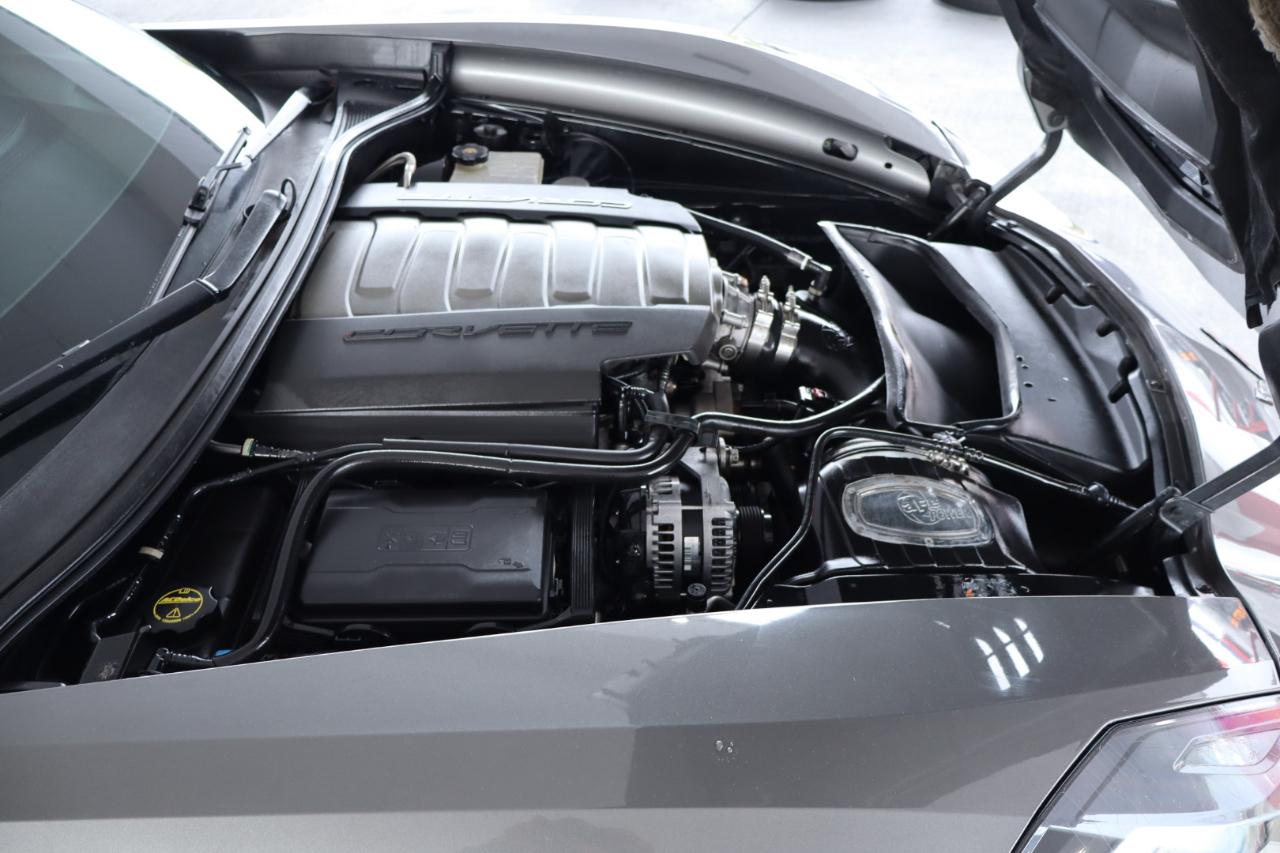 Chevrolet Corvette 2dr Stingray Z51 Cpe w/2LT 2015