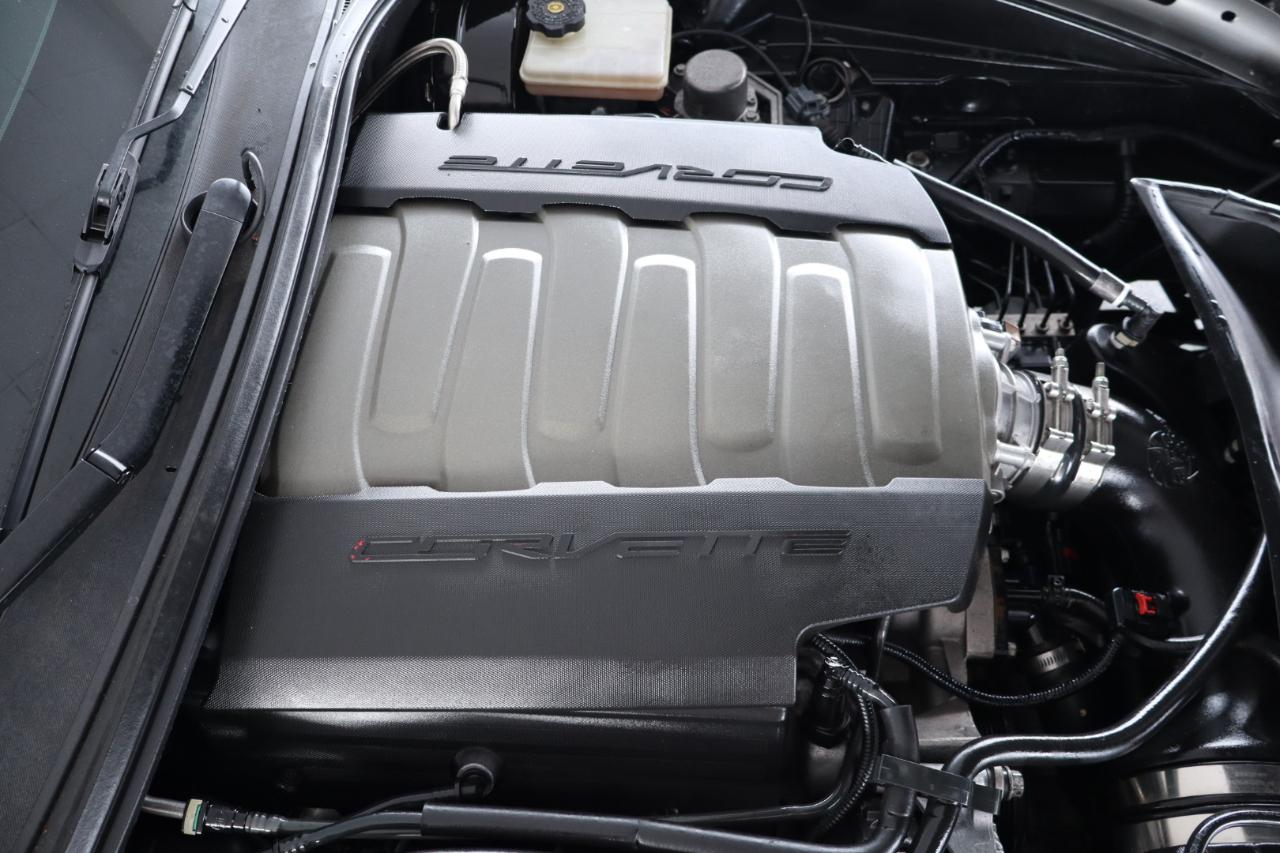 Chevrolet Corvette 2dr Stingray Z51 Cpe w/2LT 2015