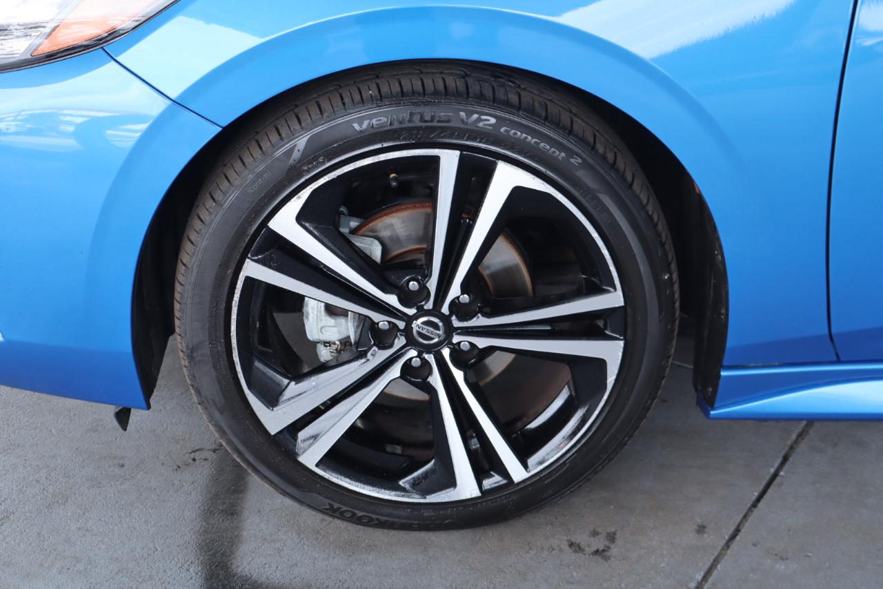 Nissan Sentra SR CVT 2021