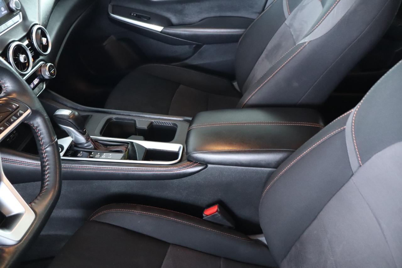 Nissan Sentra SR CVT 2021