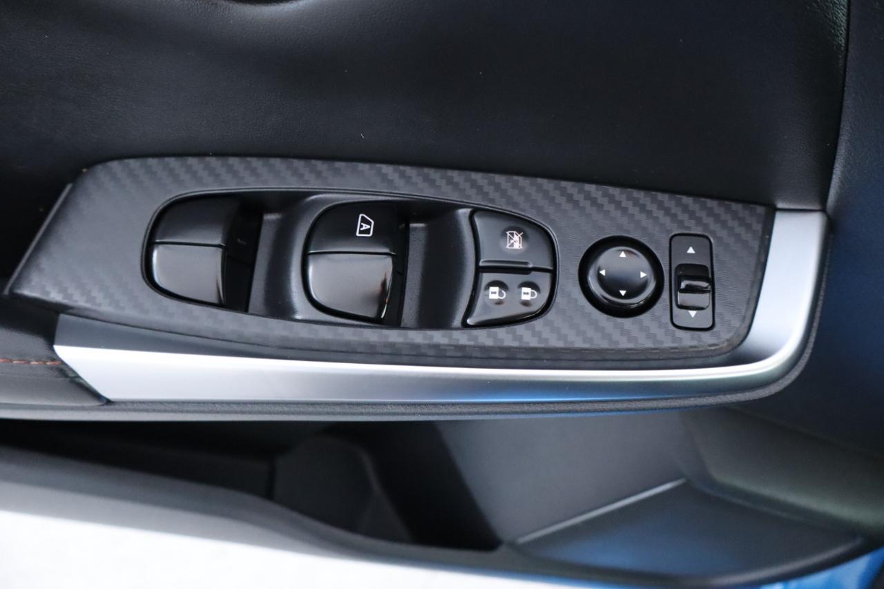 Nissan Sentra SR CVT 2021