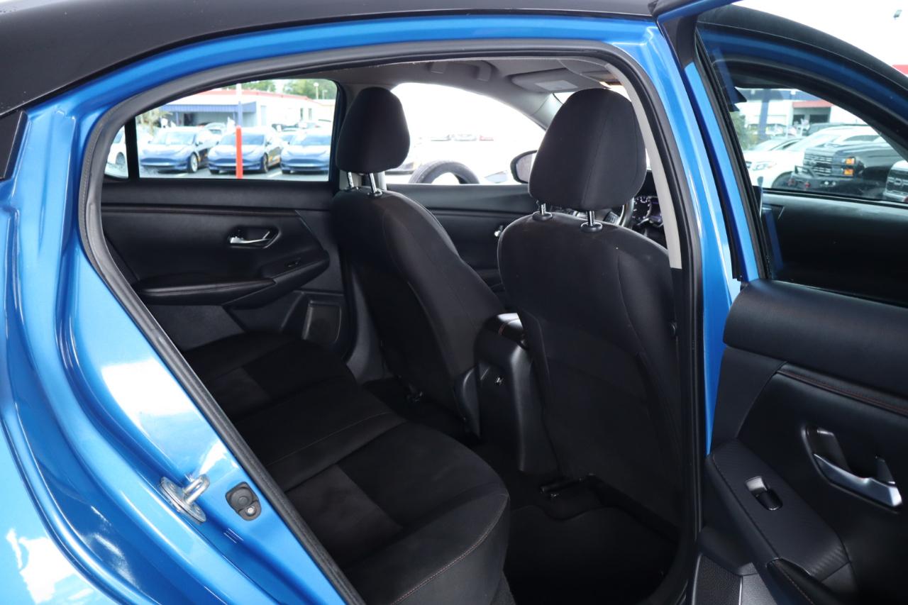 Nissan Sentra SR CVT 2021