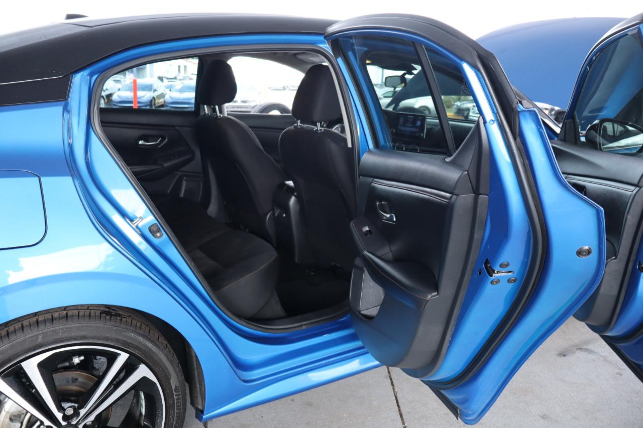 Nissan Sentra SR CVT 2021