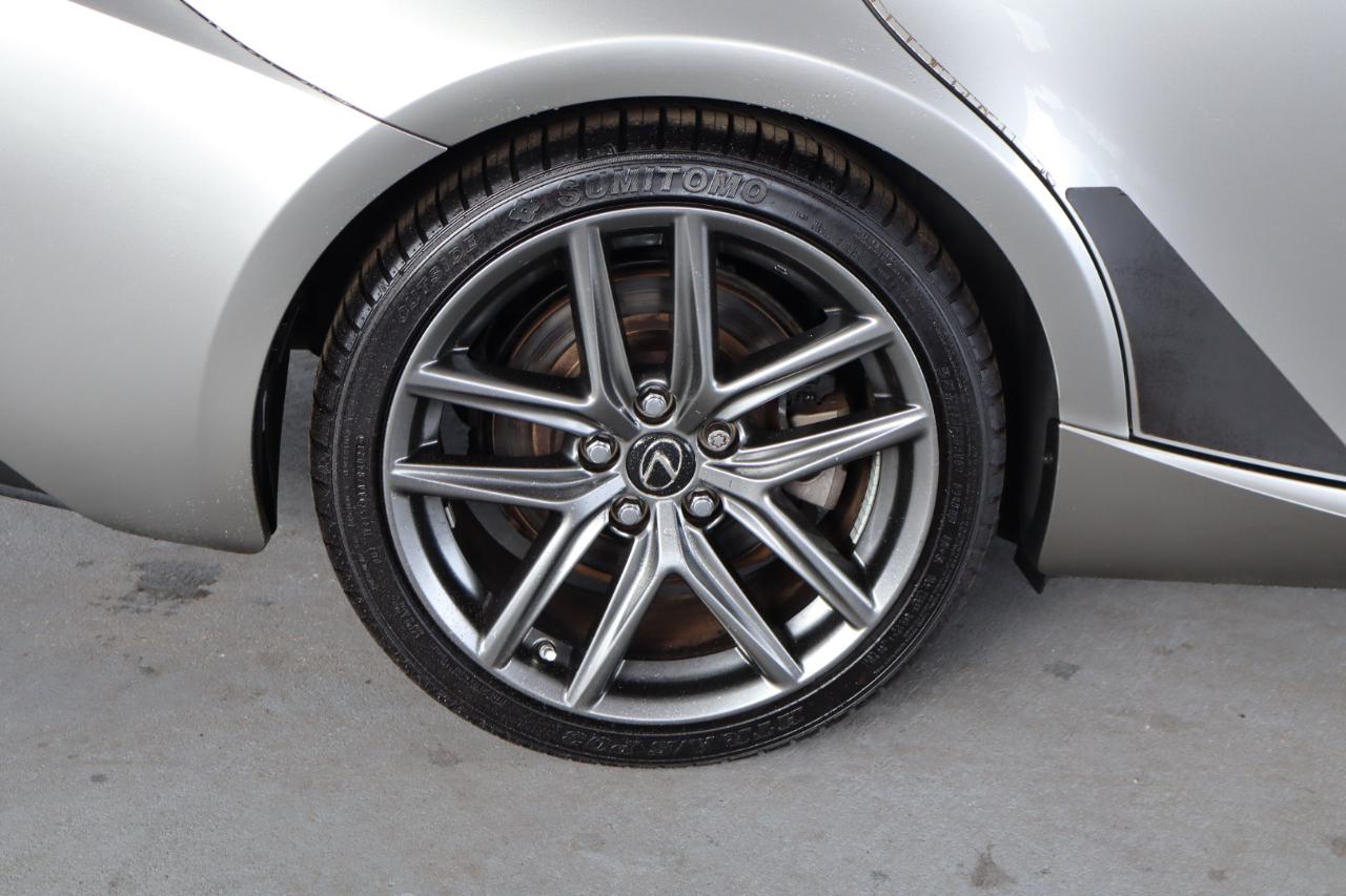 Lexus IS 200t 4dr Sdn 2016