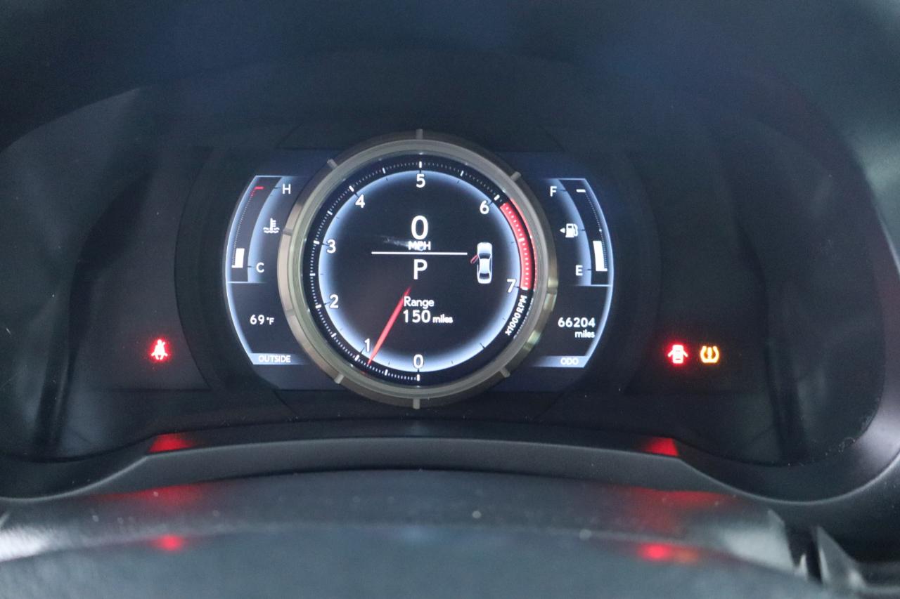 Lexus IS 200t 4dr Sdn 2016