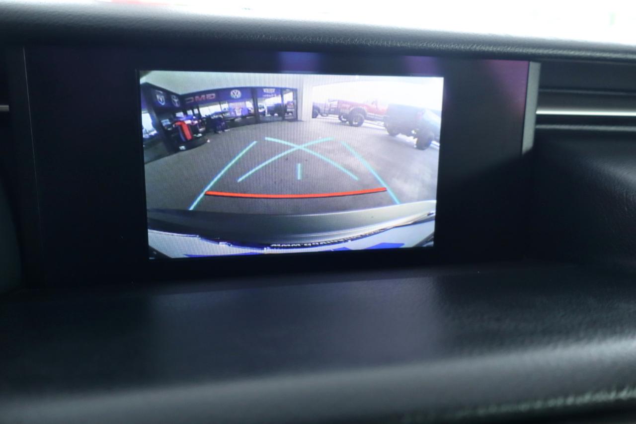 Lexus IS 200t 4dr Sdn 2016