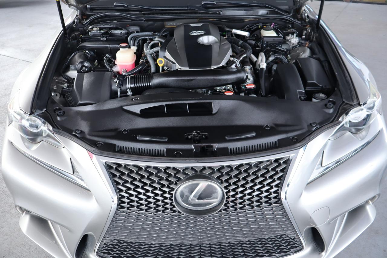 Lexus IS 200t 4dr Sdn 2016