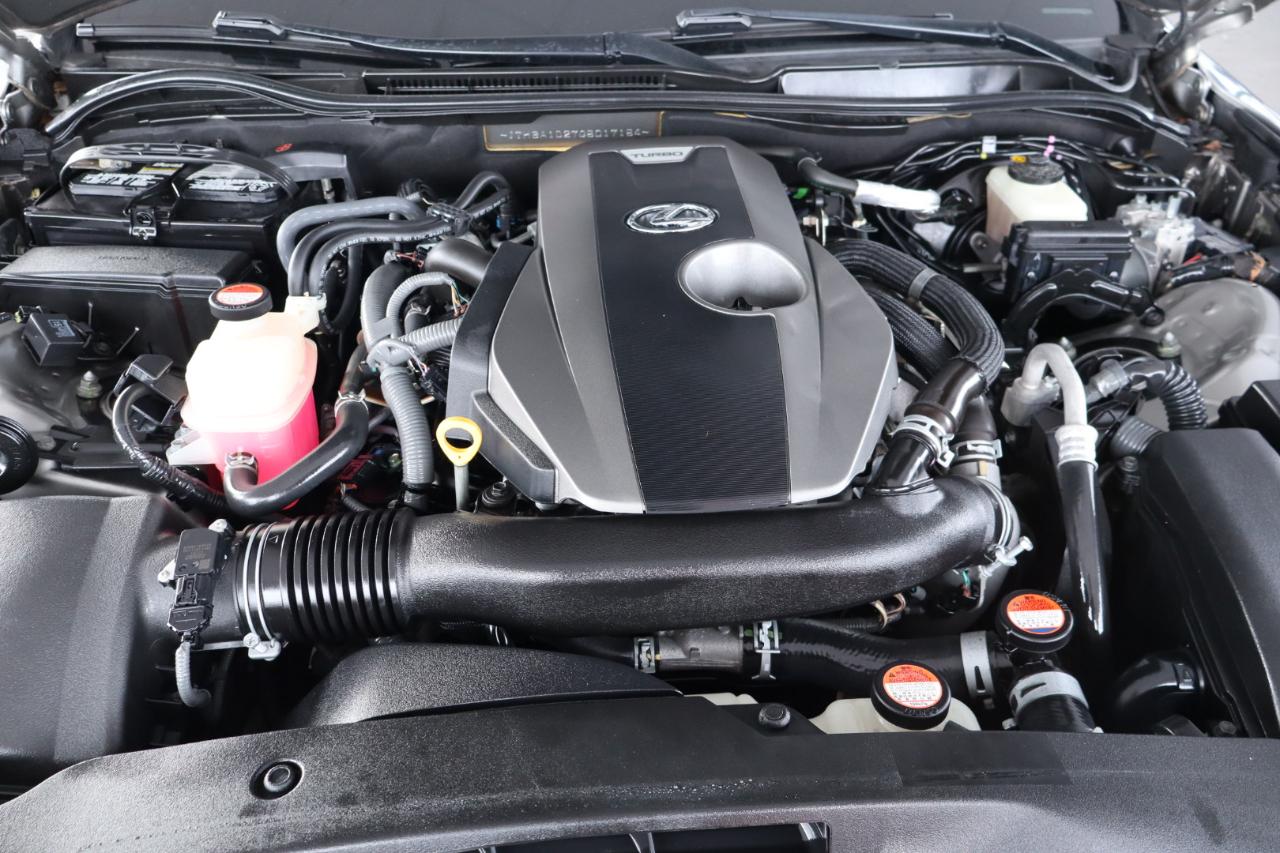 Lexus IS 200t 4dr Sdn 2016