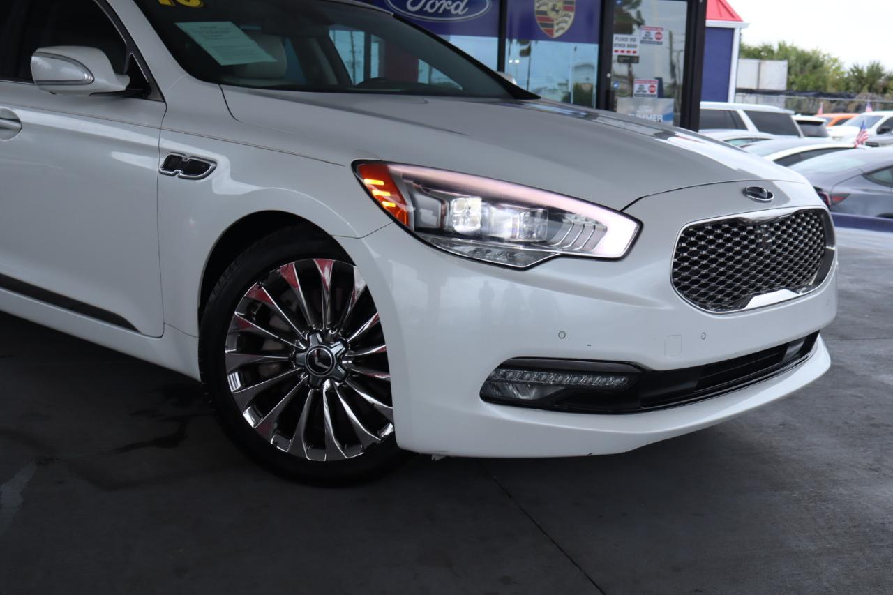 Kia K900 4dr Sdn V8 Luxury 2016