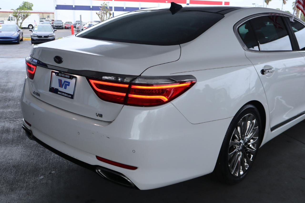 Kia K900 4dr Sdn V8 Luxury 2016