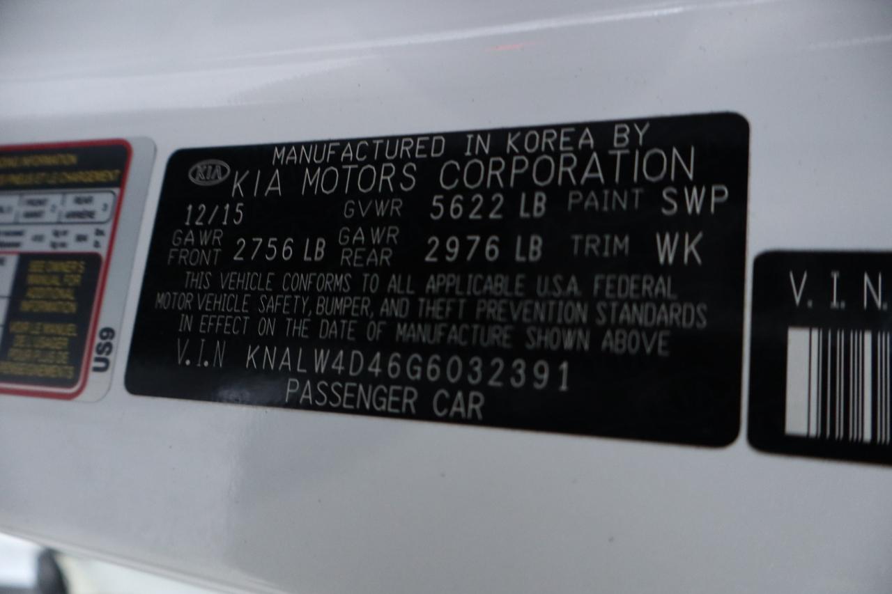 Kia K900 4dr Sdn V8 Luxury 2016