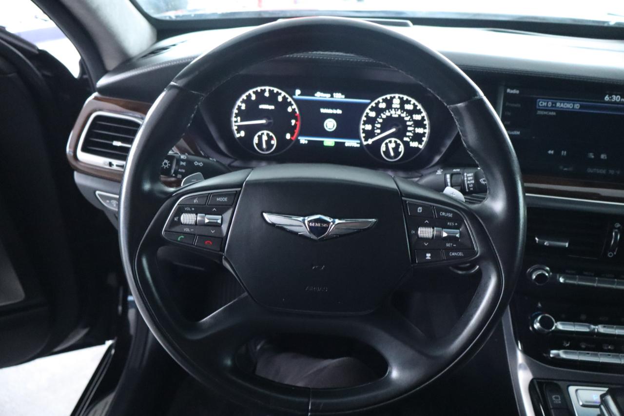 Genesis G90 3.3T Premium RWD 2018