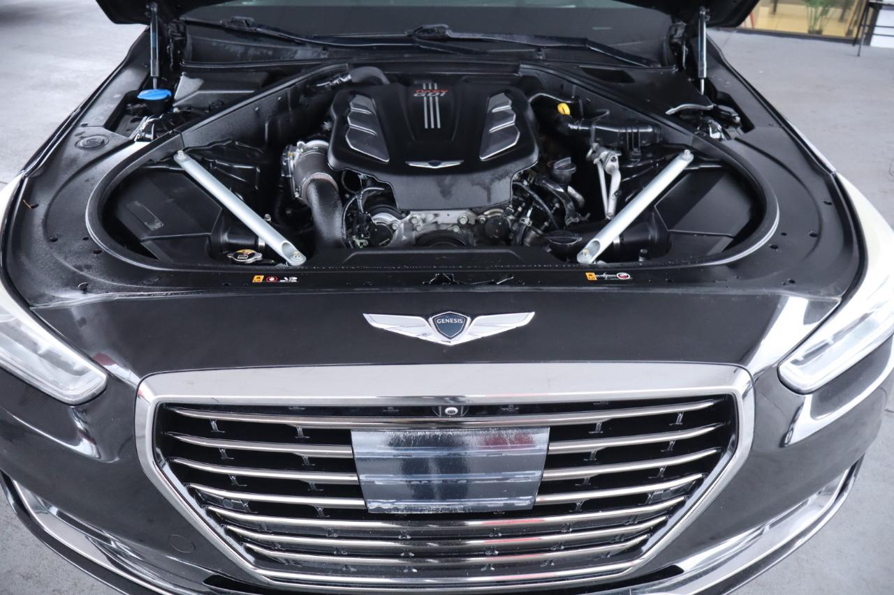 Genesis G90 3.3T Premium RWD 2018