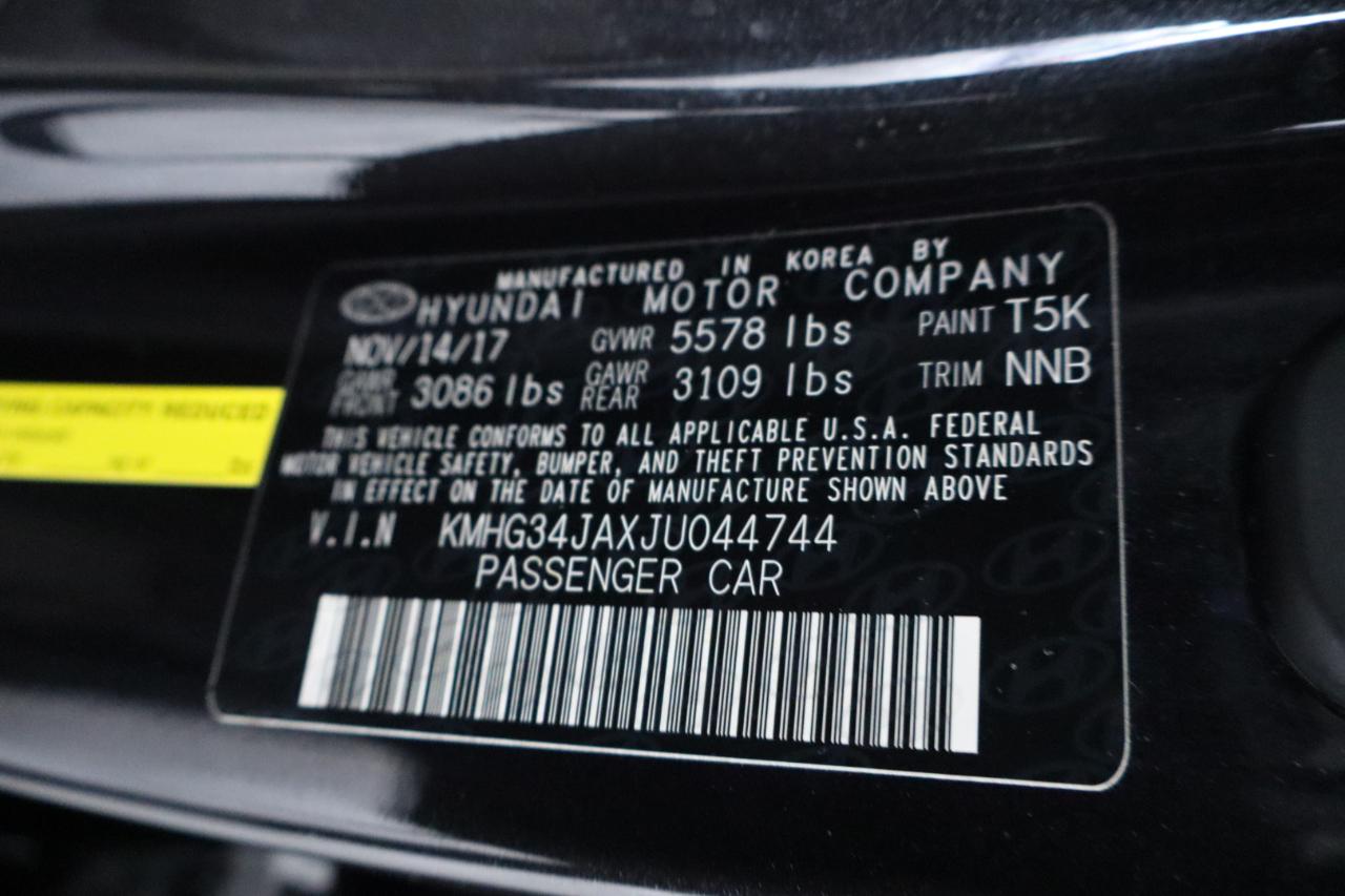 Genesis G90 3.3T Premium RWD 2018