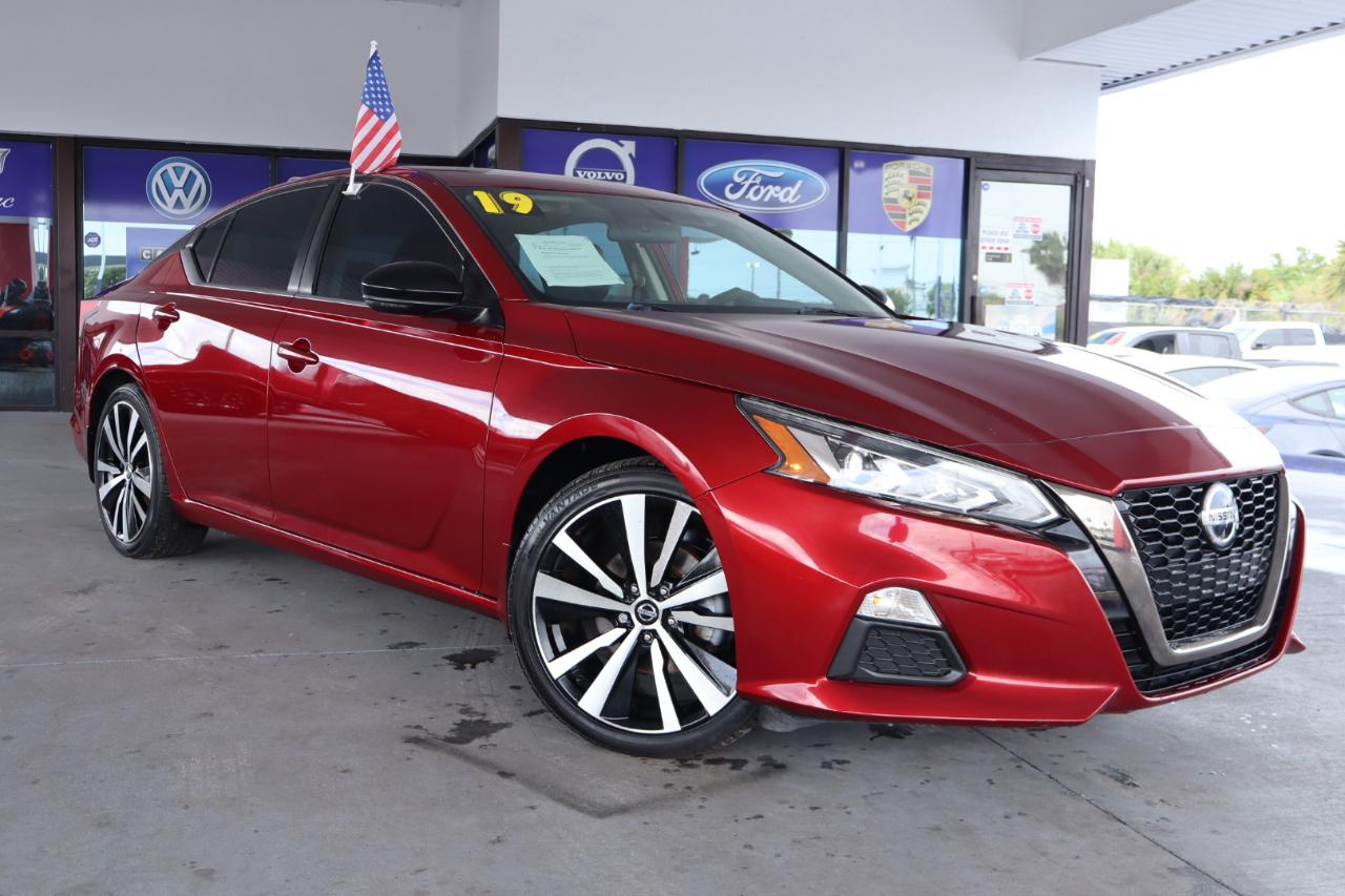 Nissan Altima 2.5 SR Sedan 2019