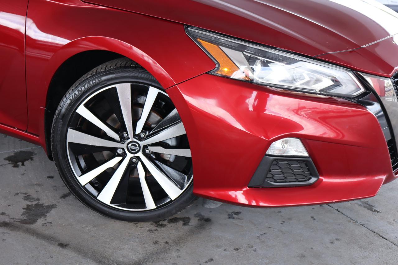 Nissan Altima 2.5 SR Sedan 2019