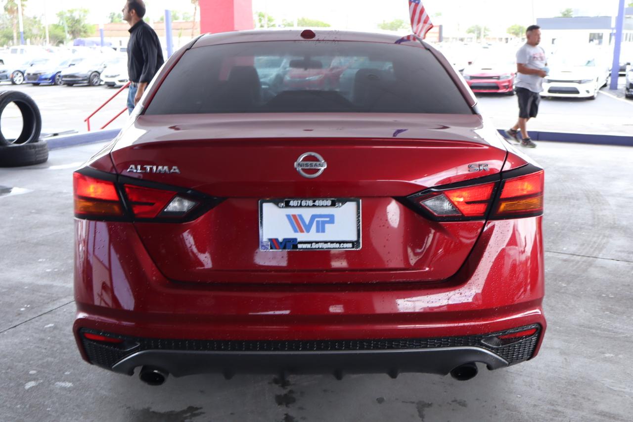 Nissan Altima 2.5 SR Sedan 2019