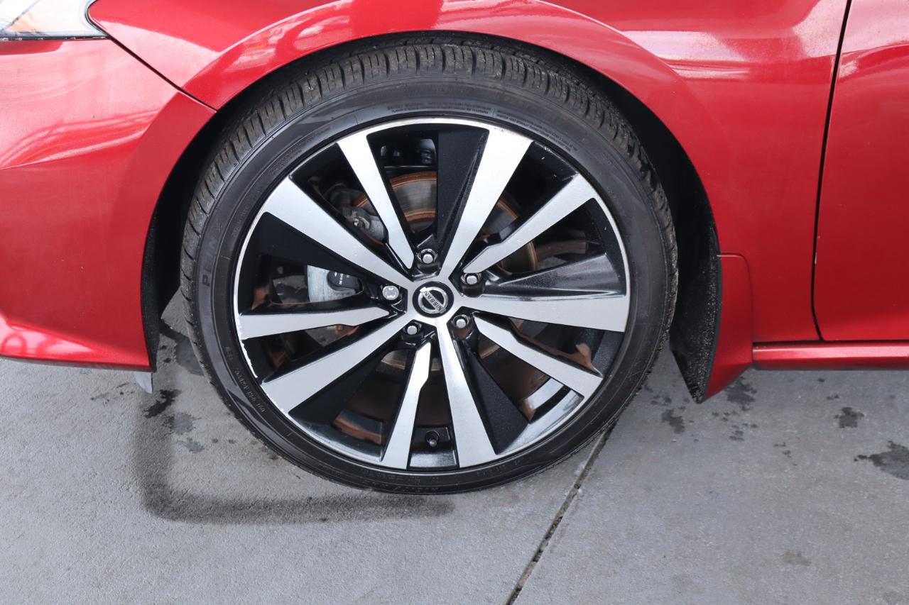 Nissan Altima 2.5 SR Sedan 2019