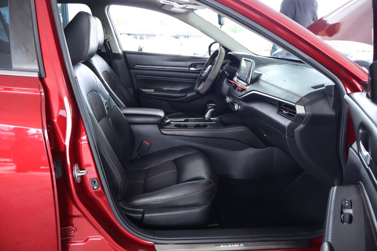 Nissan Altima 2.5 SR Sedan 2019