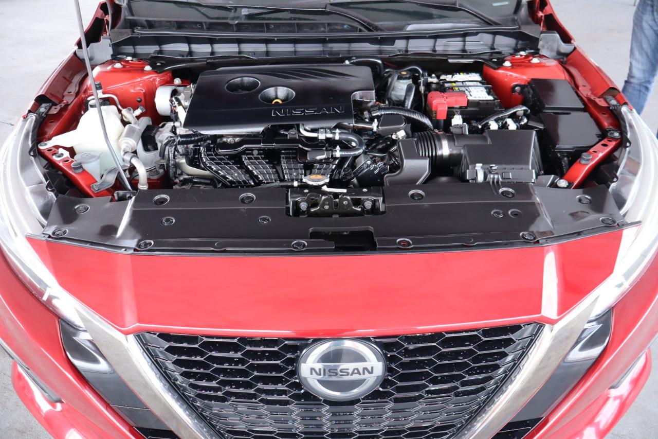 Nissan Altima 2.5 SR Sedan 2019