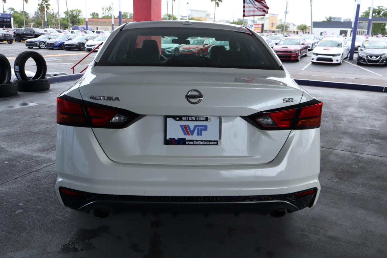 Nissan Altima 2.5 SR Sedan 2020