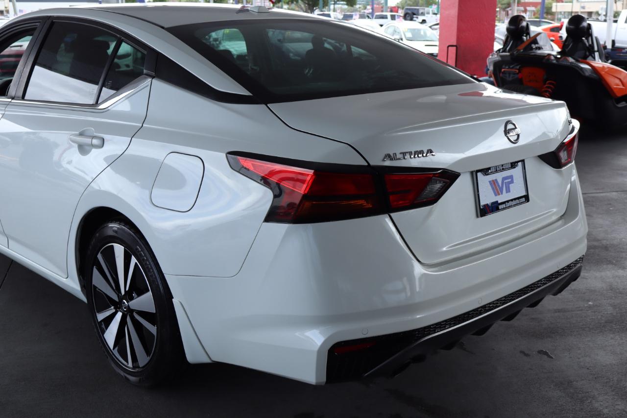 Nissan Altima 2.5 SR Sedan 2020