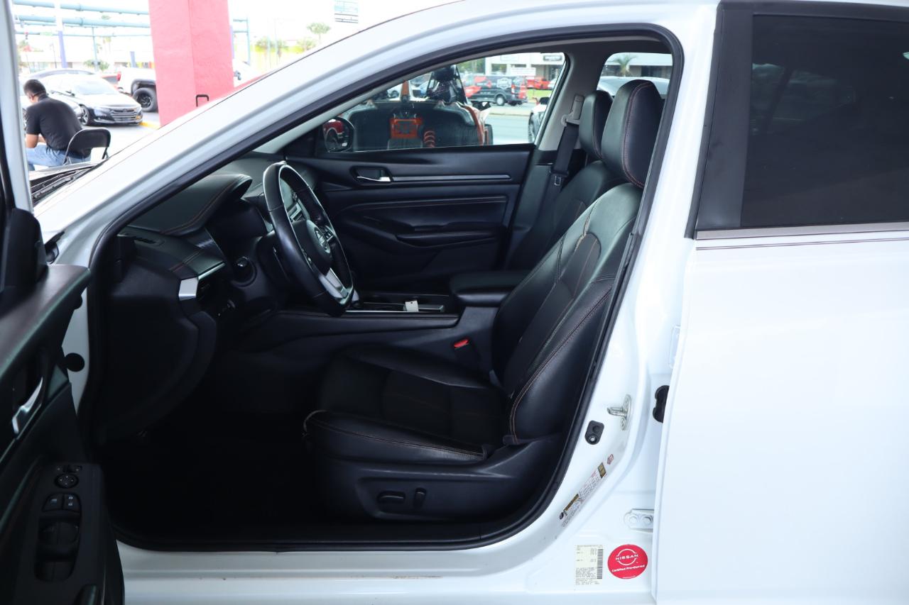 Nissan Altima 2.5 SR Sedan 2020