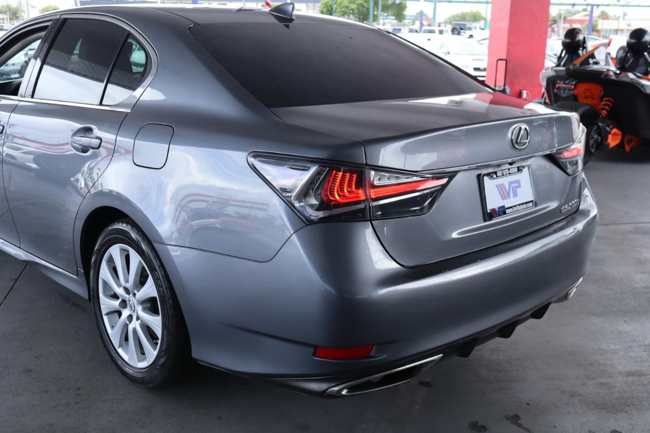 Lexus GS 200T 4dr Sdn RWD 2016